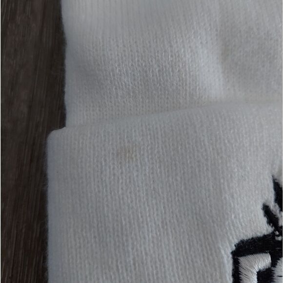 Fortnite White Beanie - Picture 4 of 5